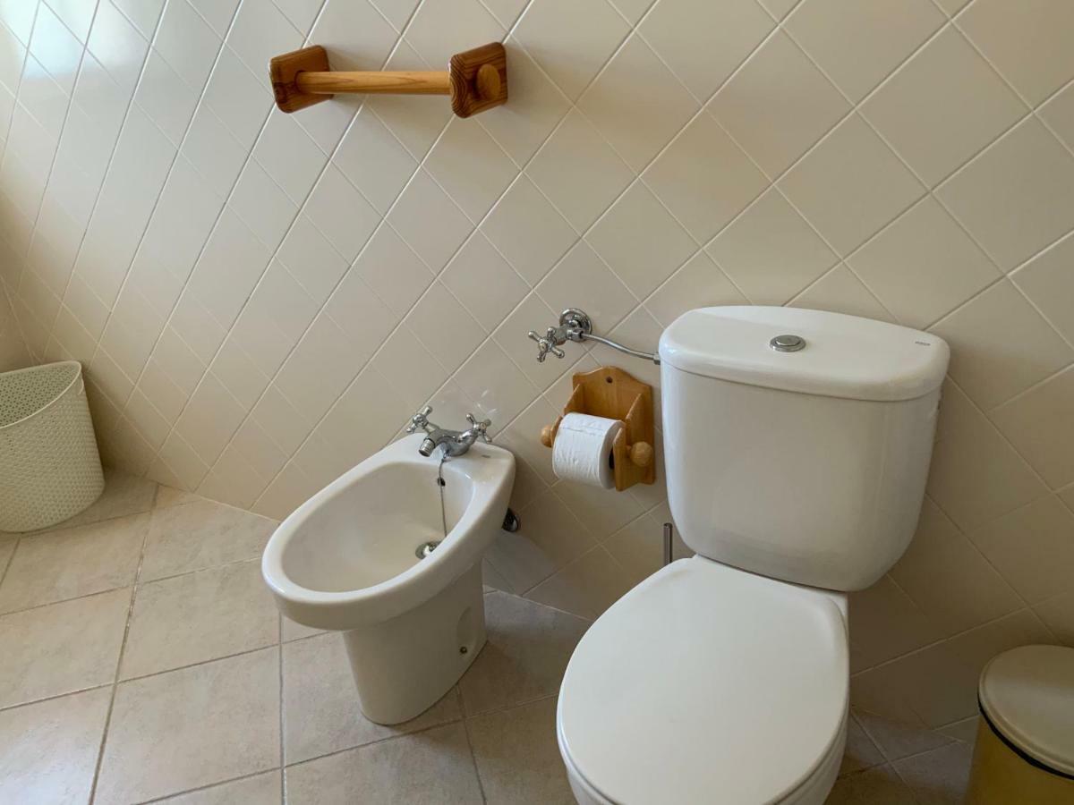Guest House Alfarrobeiras Αλμπουφέιρα Εξωτερικό φωτογραφία